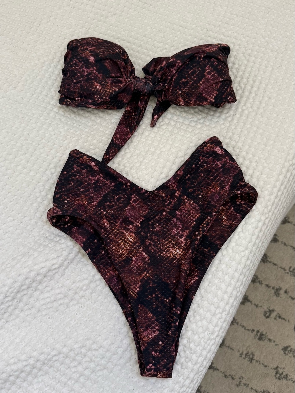 Skatie Swimsuit Set in Boa